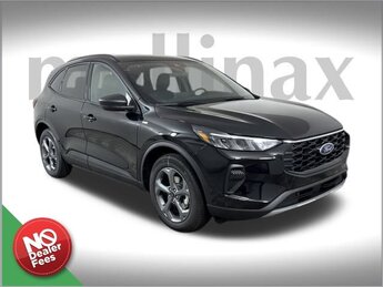 2025 Agate Black Metallic Ford Escape ST-Line 1.5L EcoBoost Engine FWD Automatic 4 Door SUV