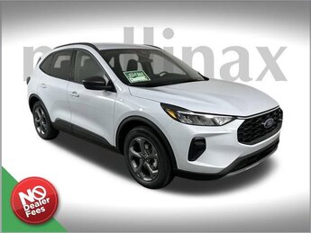 2025 Space Silver Metallic Ford Escape Hybrid ST-Line FWD Automatic (CVT) 2.5L iVCT Engine SUV