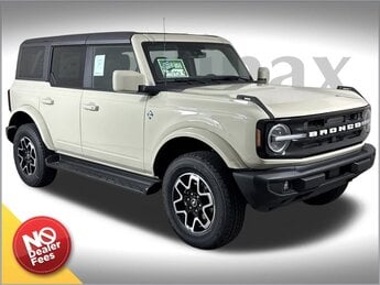2025 Desert Sand Ford Bronco Outer Banks 4 Door 4X4 SUV