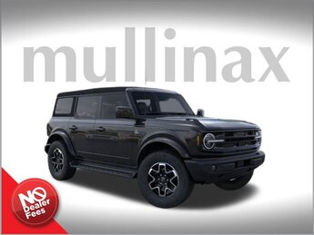 2025 Ford Bronco Outer Banks 4 Door SUV 2.3L EcoBoost I-4 Engine