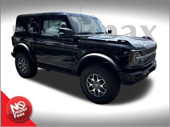 2025 Shadow Black Ford Bronco Badlands 2.3L EcoBoost I-4 Engine Automatic 2 Door