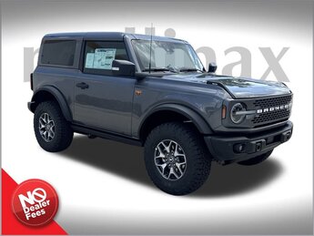 2025 Carbonized Gray Metallic Ford Bronco Badlands 4X4 Automatic 2.3L EcoBoost I-4 Engine