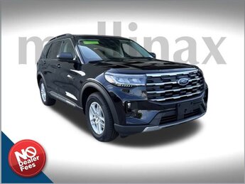 2025 Black Metallic Ford Explorer Active Automatic 2.3L EcoBoost I-4 Engine 4 Door SUV