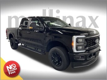 2025 Ford Super Duty F-250 SRW XL 4 Door Truck 6.8L V8 Engine