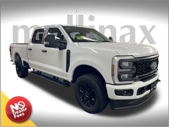 2025 OXFORD WHITE Ford Super Duty F-250 SRW STX 4X4 6.8L V8 Engine Automatic 4 Door