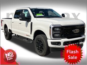 2025 Star White Metallic Tri-Coat Ford Super Duty F-250 SRW Lariat 4X4 6.7L High Output Power Stroke V8 Diesel Engine Truck Automatic