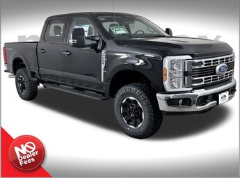 2025 Agate Black Metallic Ford Super Duty F-250 SRW XLT 4X4 Truck Automatic 7.3L V8 PFI SOHC 16V Federal 405hp Engine 4 Door