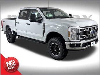 2025 Avalanche Ford Super Duty F-250 SRW XLT 7.3L V8 PFI SOHC 16V Federal 405hp Engine 4 Door 4X4 Truck Automatic