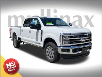 2025 Ford Super Duty F-350 SRW Lariat Power Stroke 6.7L V8 DI 32V OHV Turbodiesel Engine Automatic Truck 4 Door