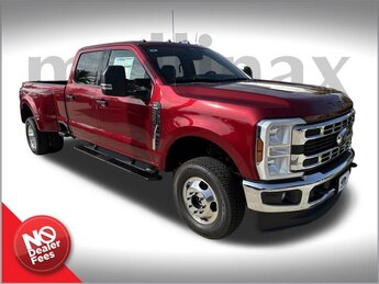 2025 Ruby Red Metallic Tinted Clearcoat Ford Super Duty F-350 DRW XLT Truck 7.3L V8 PFI SOHC 16V Federal 405hp Engine Automatic