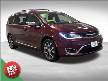 2017 Chrysler Pacifica Limited 3.6L V6 24V VVT Engine Van Automatic 4 Door FWD