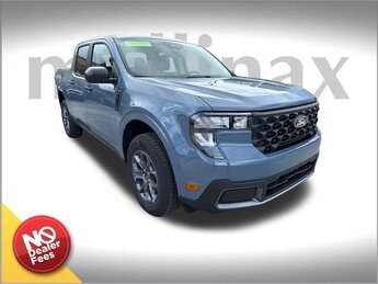 2025 Ford Maverick XLT Automatic (CVT) 4 Door EcoBoost 2.0L I4 GTDi DOHC Turbocharged VCT Engine Truck