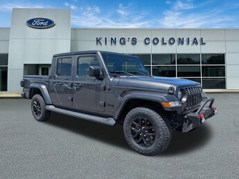 2021 Jeep Gladiator Sport S Hardtop Preferred Package w/Touch Screen, Apple Car Play, & Pwr Pkg 4X4 Regular Unleaded V-6 3.6 L/220 Engine Automatic 4 Door