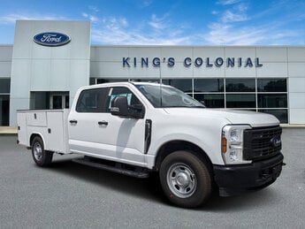 2024 Ford Super Duty F-350 SRW Crew Cab XL 7.3 Utility Box 4 Door Regular Unleaded V-8 7.3 L Engine Automatic