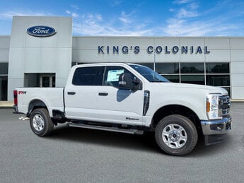 2025 Avalanche Ford Super Duty F-250 SRW Crew Cab 4x4 XLT Diesel 4X4 Automatic Truck Intercooled Turbo Diesel V-8 6.7 L/406 Engine