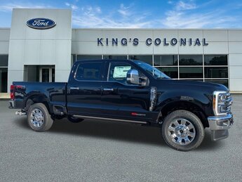 2025 Agate Black Metallic Ford Super Duty F-350 SRW Crew Cab 4x4 High Output Diesel Lariat FX4 Automatic 4X4 Intercooled Turbo Diesel V-8 6.7 L/406 Engine Truck