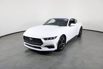 2024 Oxford White Ford Mustang EcoBoost Premium Automatic Coupe EcoBoost 2.3L I4 GTDi DOHC Turbocharged VCT Engine RWD
