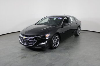 2024 Mosaic Black Metallic Chevrolet Malibu LT 1.5L DOHC Engine Sedan Automatic (CVT)