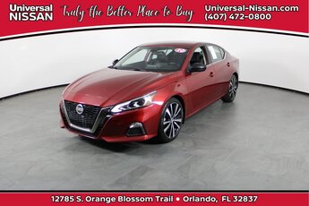 2020 Scarlet Ember Tintcoat Nissan Altima 2.5 SR 4 Door Automatic (CVT) FWD