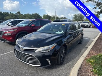 2017 Toyota Avalon XLE Sedan FWD 4 Door