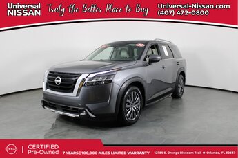 2022 Gun Metallic Nissan Pathfinder SL 4 Door SUV V6 Engine Automatic