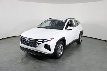 2023 Hyundai Tucson SEL FWD SUV Automatic 4 Door