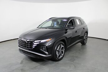 2022 Phantom Black Hyundai Tucson SEL 2.5L I4 DGI DOHC 16V LEV3-ULEV70 187hp Engine Automatic 4 Door