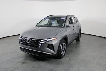 2024 Hampton Gray Hyundai Tucson SEL SUV FWD 2.5L I4 DGI DOHC 16V LEV3-SULEV30 187hp Engine