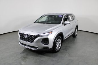 2020 Symphony Silver Hyundai Santa Fe SE FWD Automatic 2.4L 4-Cylinder DGI DOHC Engine