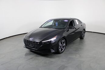 2023 Hyundai Elantra SEL 4 Door Sedan FWD I4 Engine Automatic (CVT)