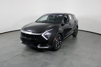 2023 Kia Sportage EX 4 Door FWD Automatic SUV I4 Engine