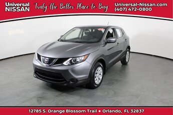 2019 Gun Metallic Nissan Rogue Sport S FWD 4 Door 2.0L DOHC Engine