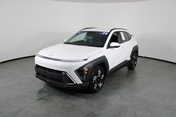2024 Hyundai Kona SEL 4 Door SUV 2.0L I4 DOHC 16V Engine FWD