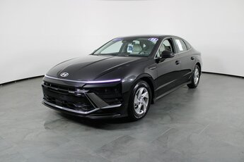 2025 Hyundai Sonata SE I4 Engine Automatic Sedan