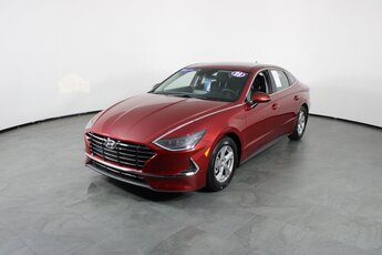 2023 Ultimate Red Hyundai Sonata SE Sedan 2.5L I4 Engine FWD Automatic