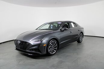 2022 Hyundai Sonata Limited FWD Automatic I4 Engine 4 Door
