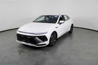 2024 Serenity White Hyundai Sonata SEL Sedan 4 Door Automatic I4 Engine