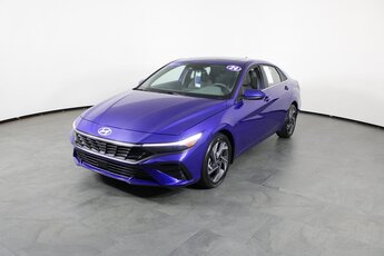 2024 Hyundai Elantra SEL 4 Door Automatic (CVT) I4 Engine Sedan