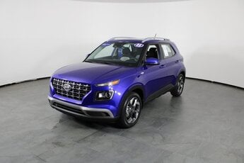 2023 Hyundai Venue SEL I4 Engine 4 Door FWD Automatic (CVT)