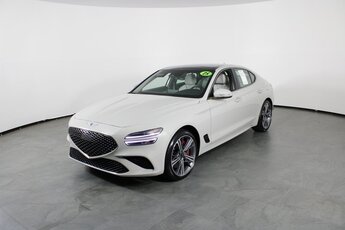 2025 Genesis G70 2.5T 4 Door AWD Automatic I4 Engine
