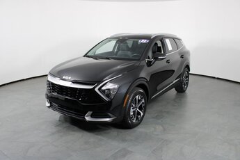 2023 Fusion Black Kia Sportage Hybrid EX AWD 4 Door SUV Automatic