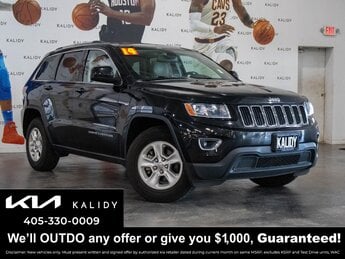 2014 Brilliant Black Crystal Pearlcoat Jeep Grand Cherokee Laredo 4 Door V6 Cylinder Engine RWD