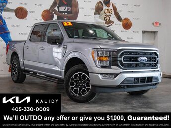2022 Iconic Silver Metallic Ford F-150 XLT Truck 4X4 Automatic