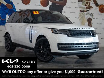2022 Fuji White Land Rover Range Rover SE SUV 4 Door AWD