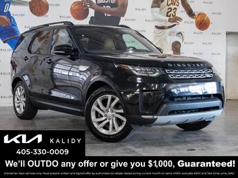 2017 Santorini Black Metallic Land Rover Discovery HSE SUV Automatic 4X4