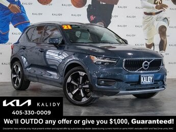 2021 Volvo XC40 Momentum FWD Automatic 4 Cylinder Engine
