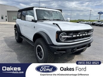 2024 Oxford White Ford Bronco Outer Banks 4X4 Automatic 4 Door 2.7L EcoBoost V6 Engine