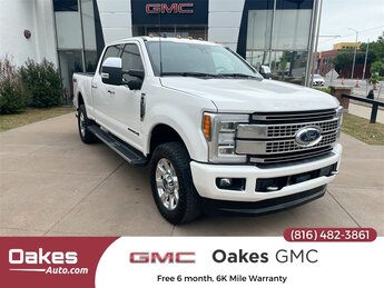 2019 Ford Super Duty F-350 SRW Platinum 4X4 4 Door Power Stroke 6.7L V8 DI 32V OHV Turbodiesel Engine Truck Automatic