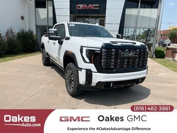2025 GMC Sierra 2500HD Denali Ultimate Automatic Duramax 6.6L V8 Turbodiesel Engine 4X4 4 Door