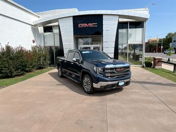 2022 GMC Sierra 1500 SLT EcoTec3 5.3L V8 Engine Automatic 4X4 Truck
